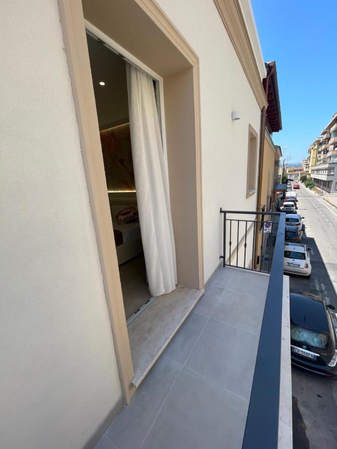 Bullerjanos Otel Olbia Dış mekan fotoğraf