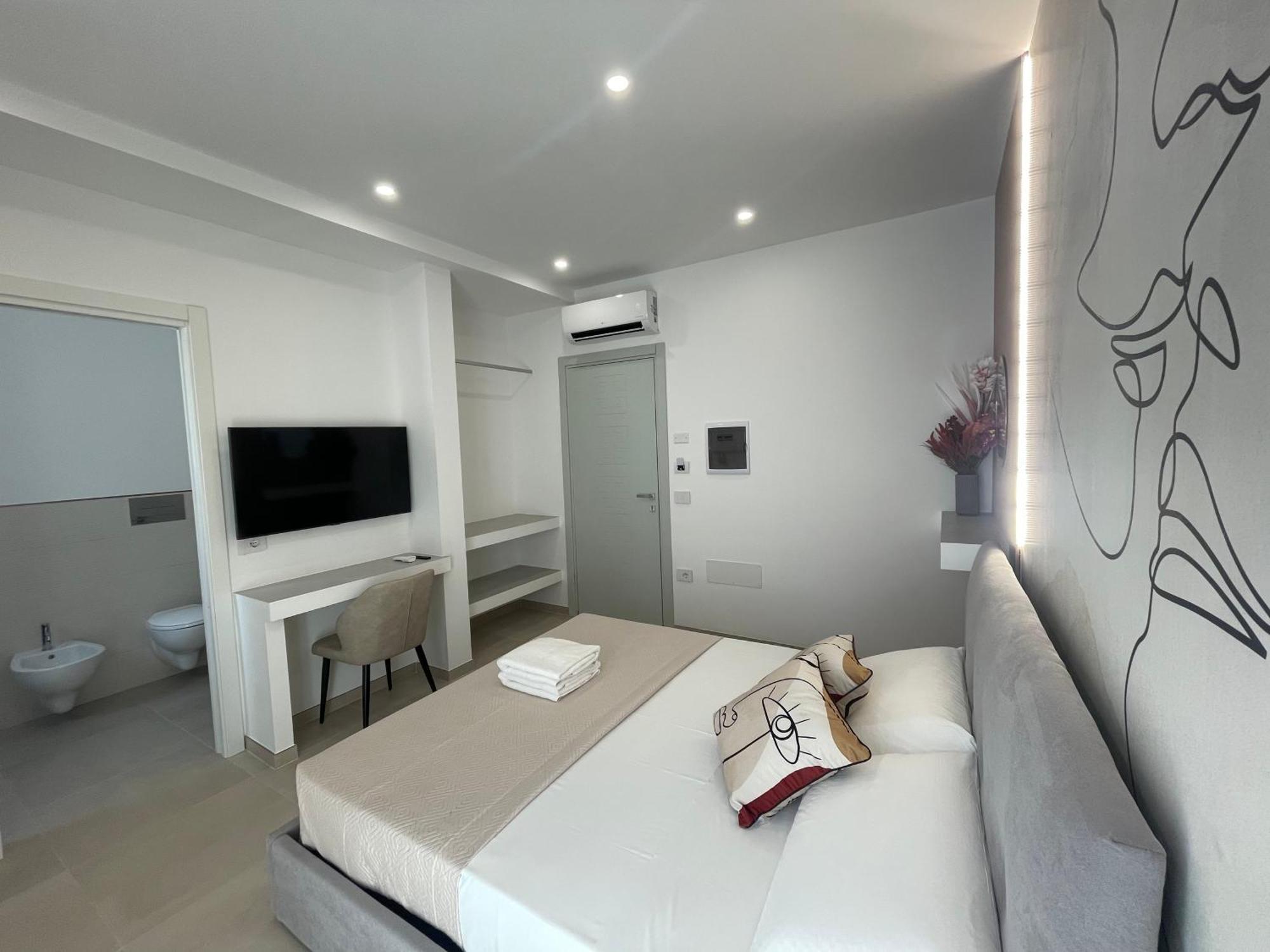 Bullerjanos Otel Olbia Dış mekan fotoğraf